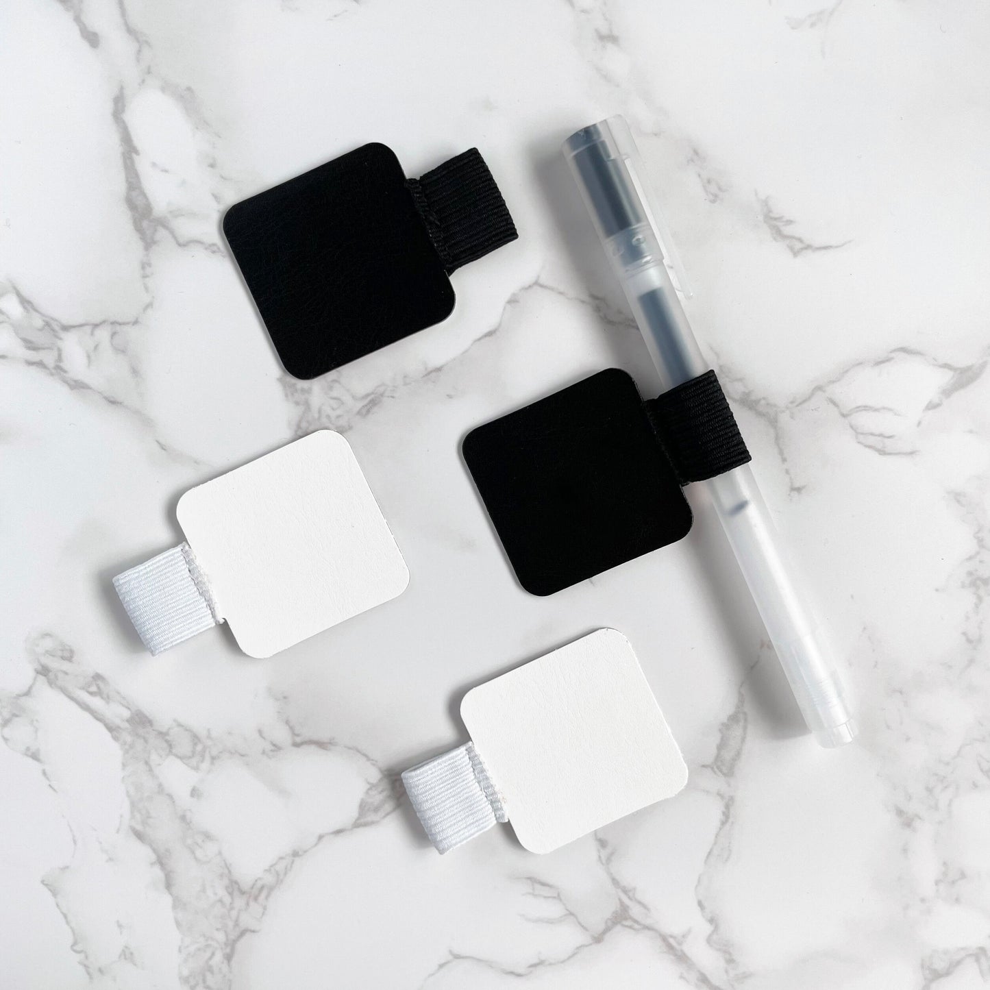 Mono | Pen Loop Holder