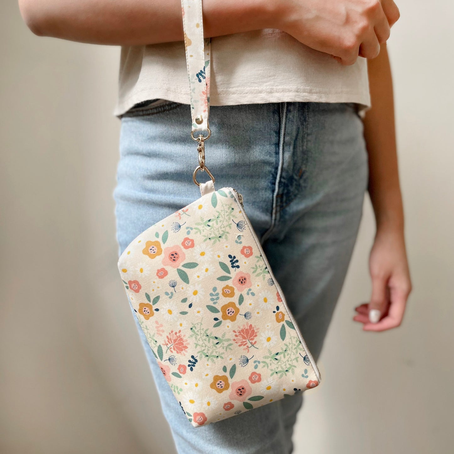 Laurie Zip Wristlet Pouch