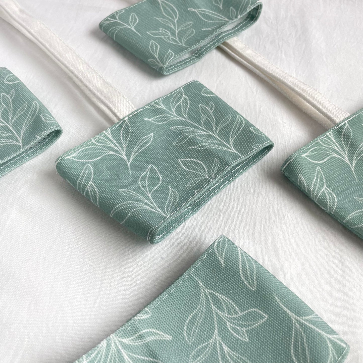 Verdant Cup Carrier