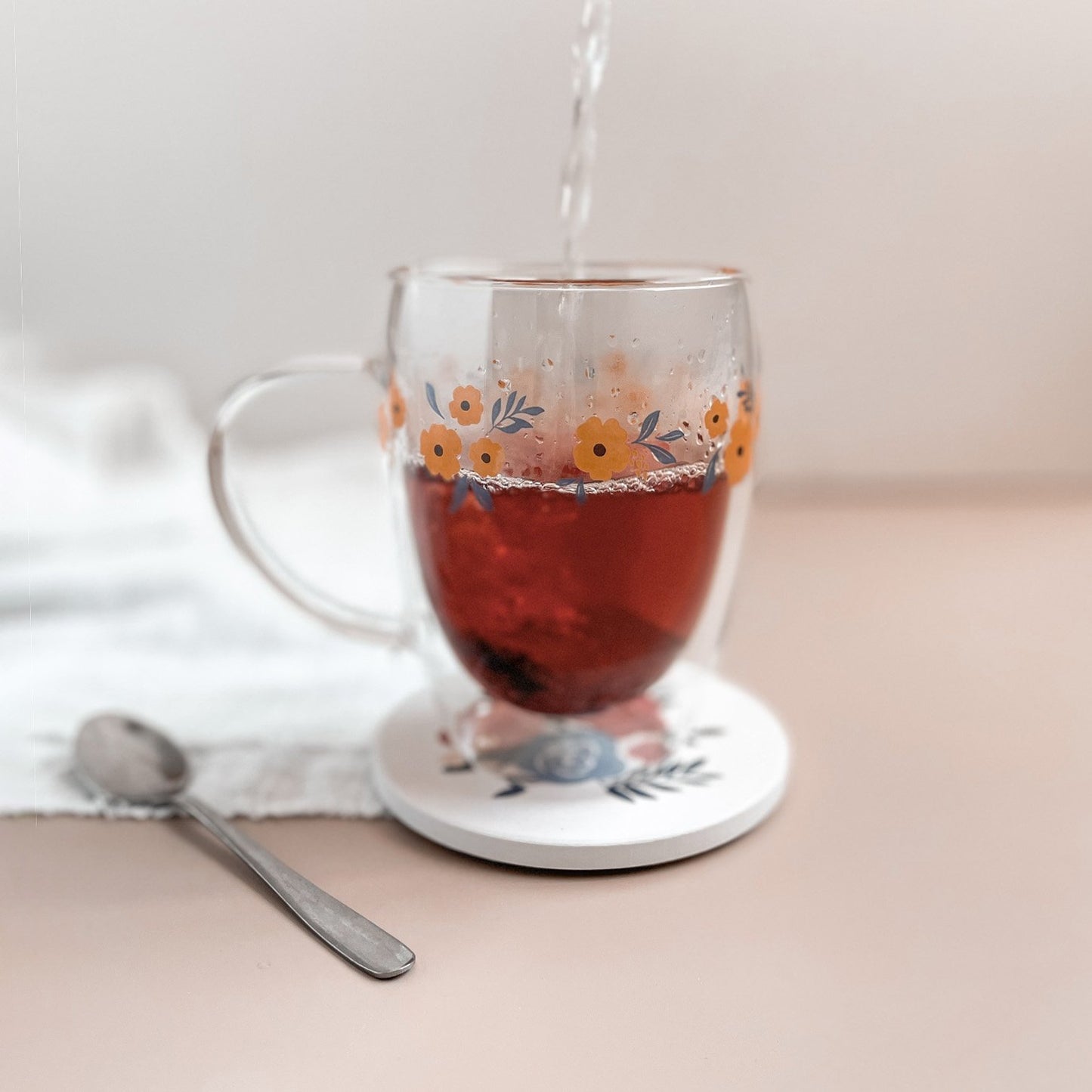 Buttercup Double-walled 350ml Glass Mug