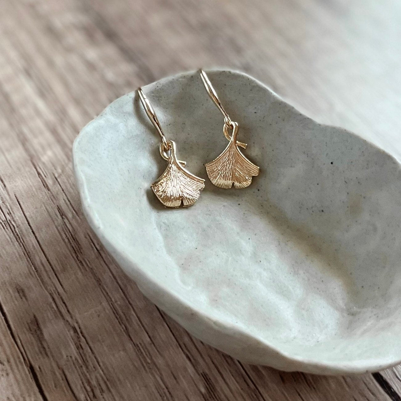 Ginkgo (16k gold-plated) Leaf Earrings