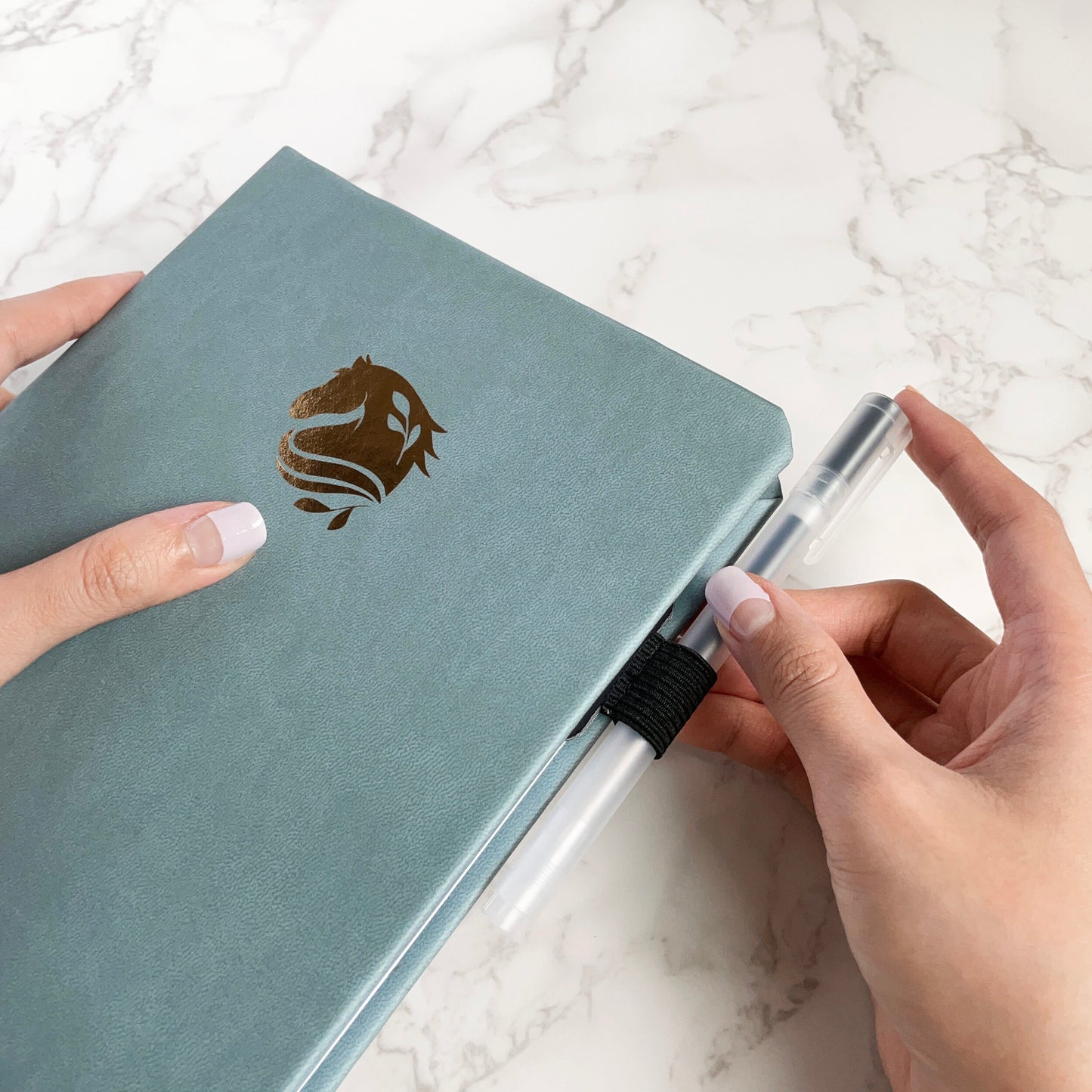 Mono | Pen Loop Holder