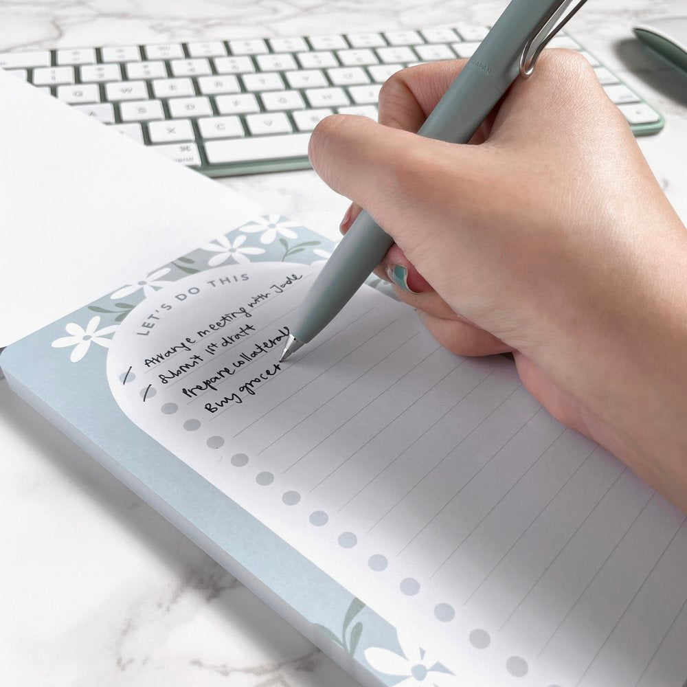 Spring Fields | Daily Notepad