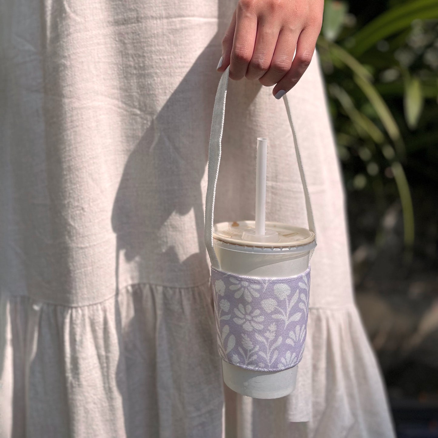Lilac Cup Carrier