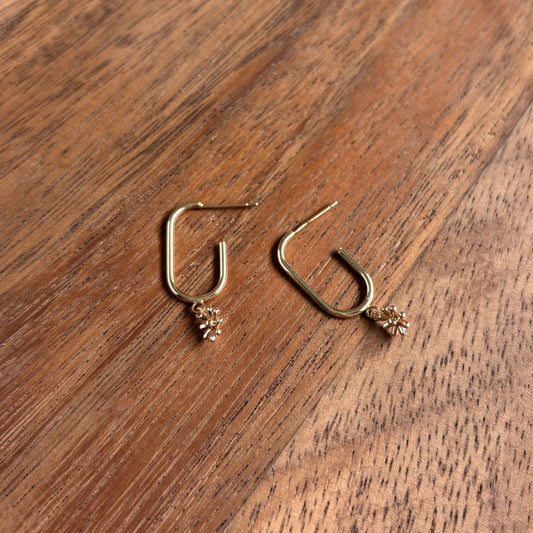 Aster (16k gold-plated) Dangly Hoops