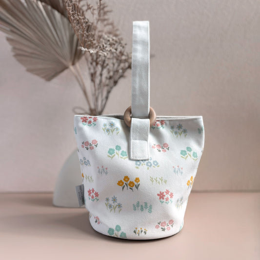 Belle Bucket Wristlet