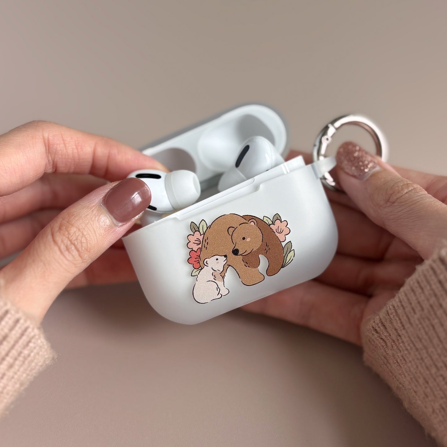 [PREORDER] Forest Friends | Mama Bear & Cub Ear Buds Case