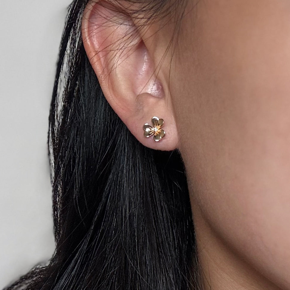 Iris (16k gold-plated) Studs