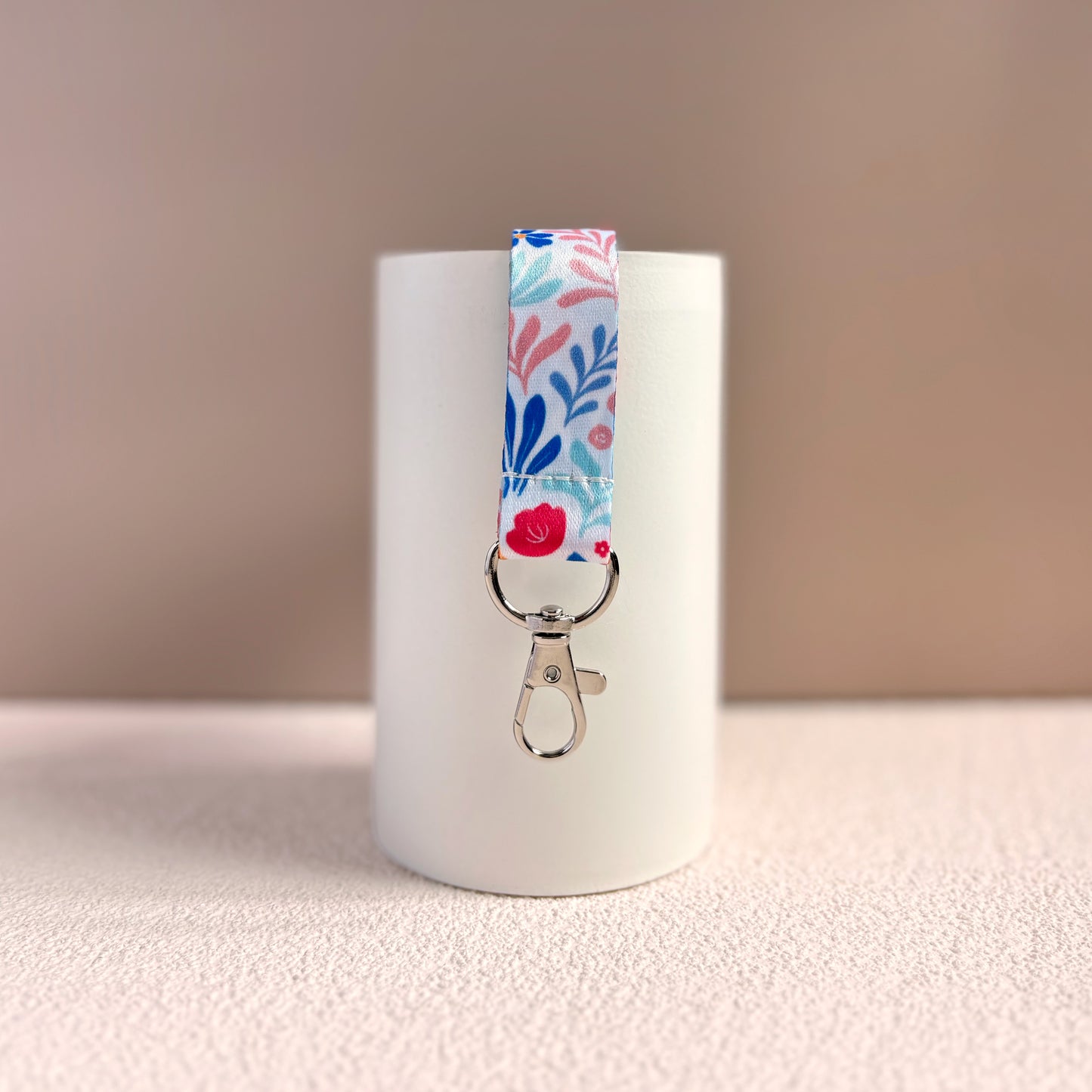Painter's Garden Wrist Strap (15cm)