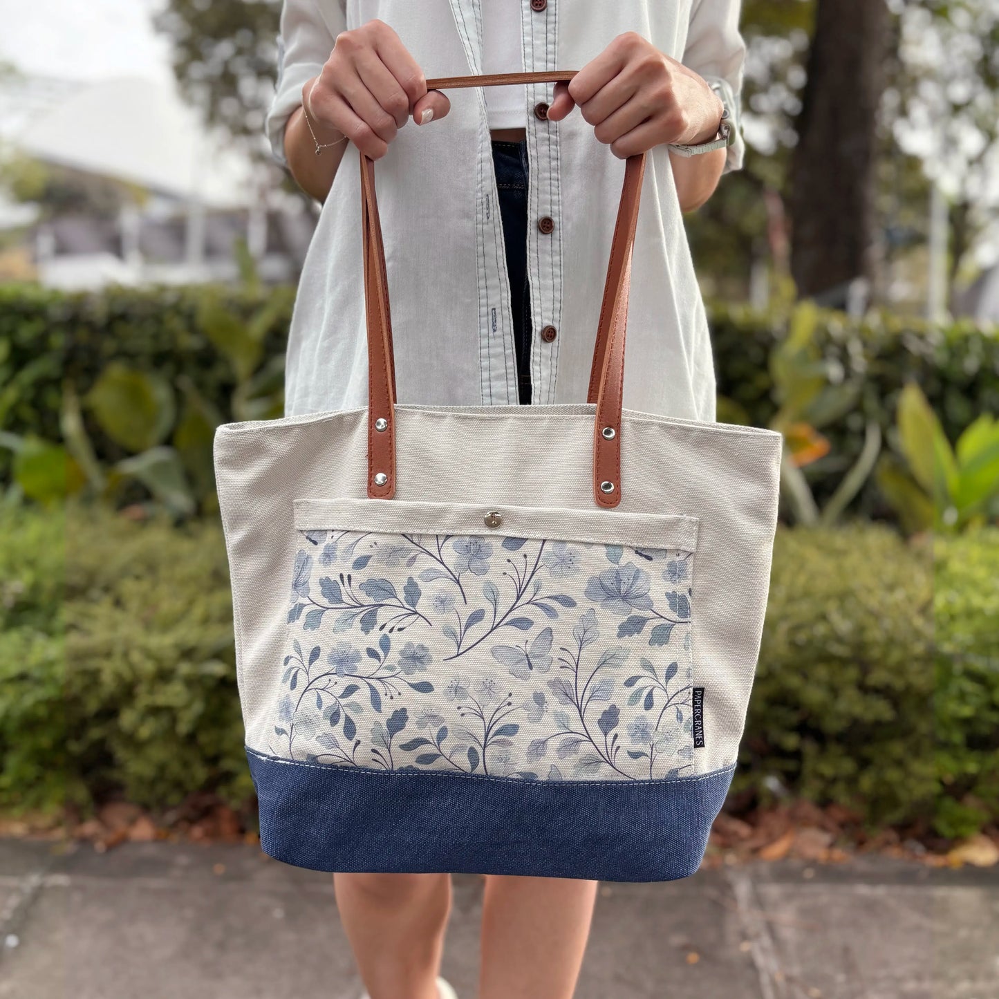 Porcelain Blue Everyday Tote