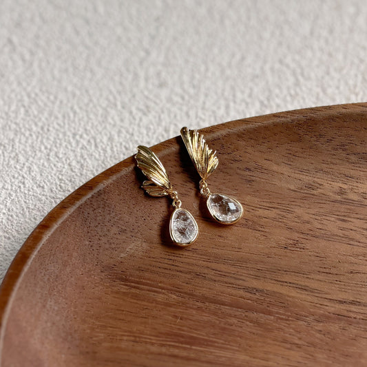 Seraphina (16k gold-plated) Drop Studs