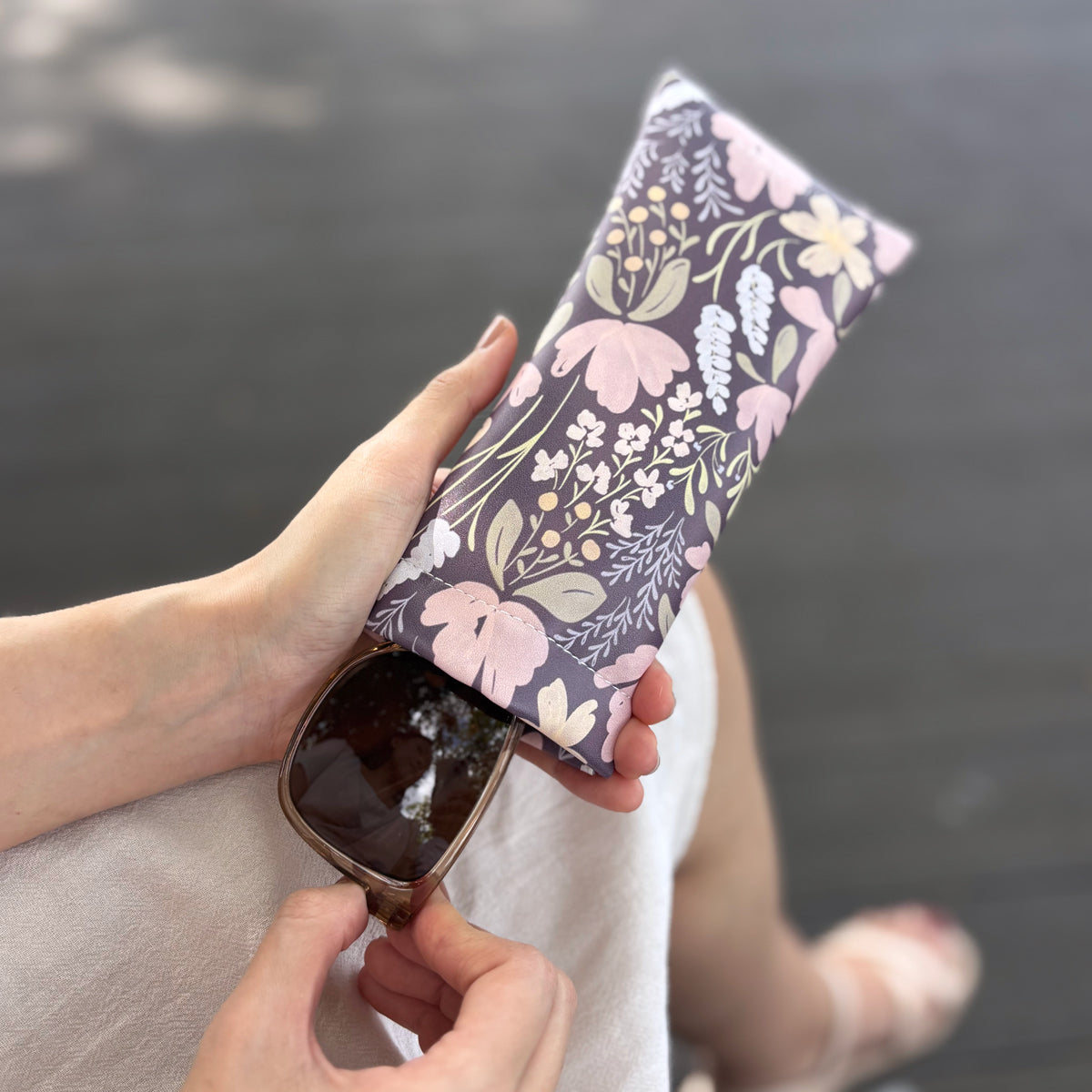 Spring Symphony Glasses Pouch