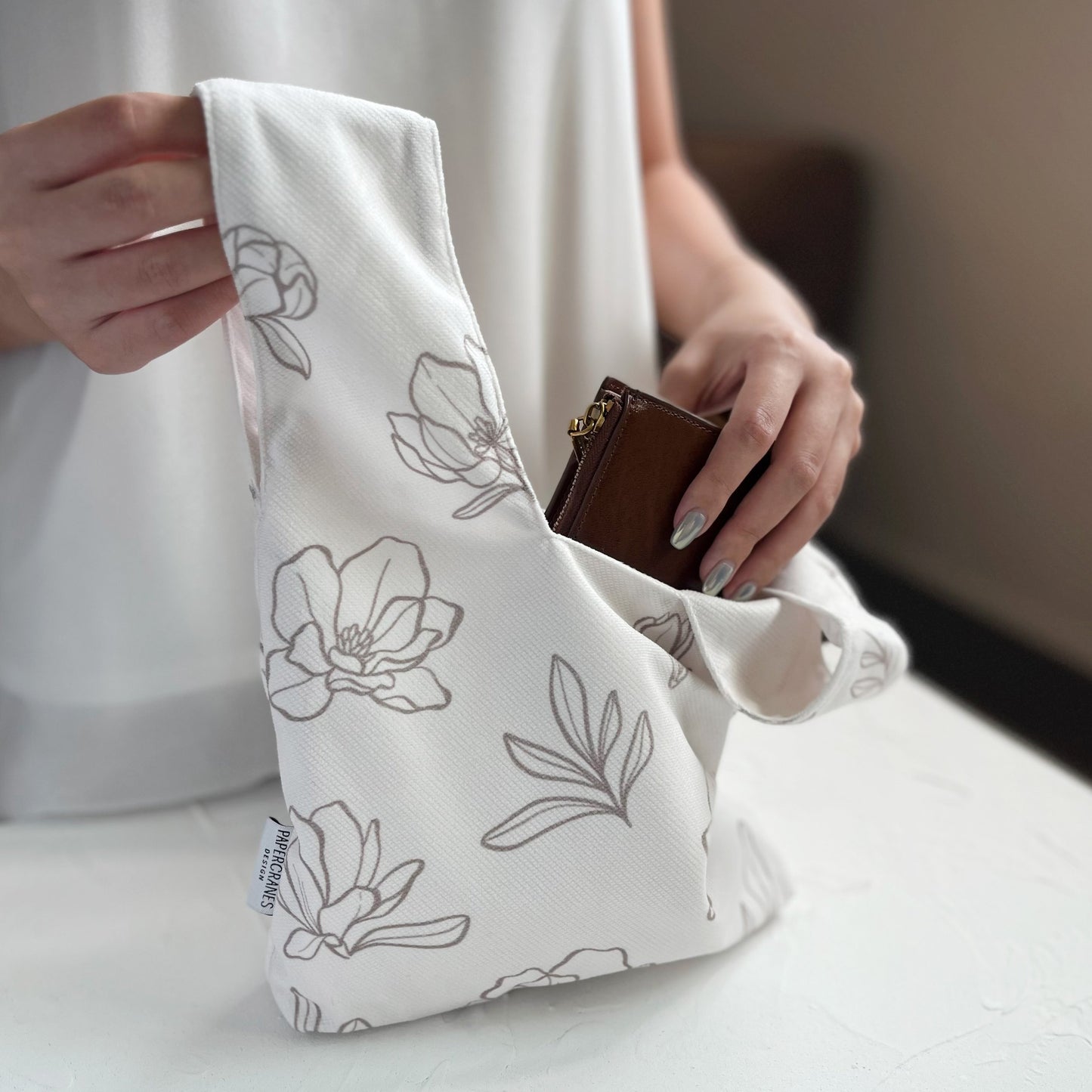 Magnolia Onigiri Wristlet