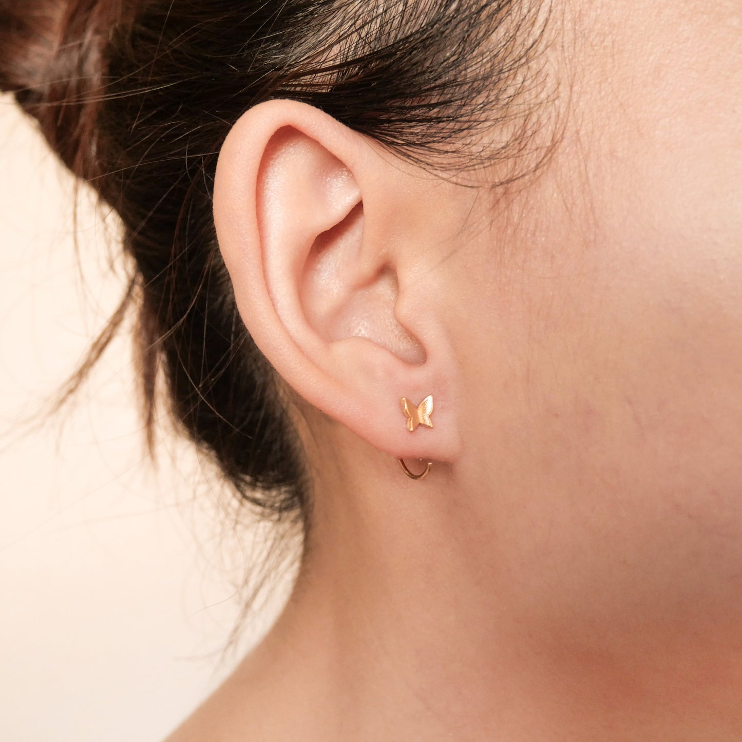 Petite Bianca Ear Huggies